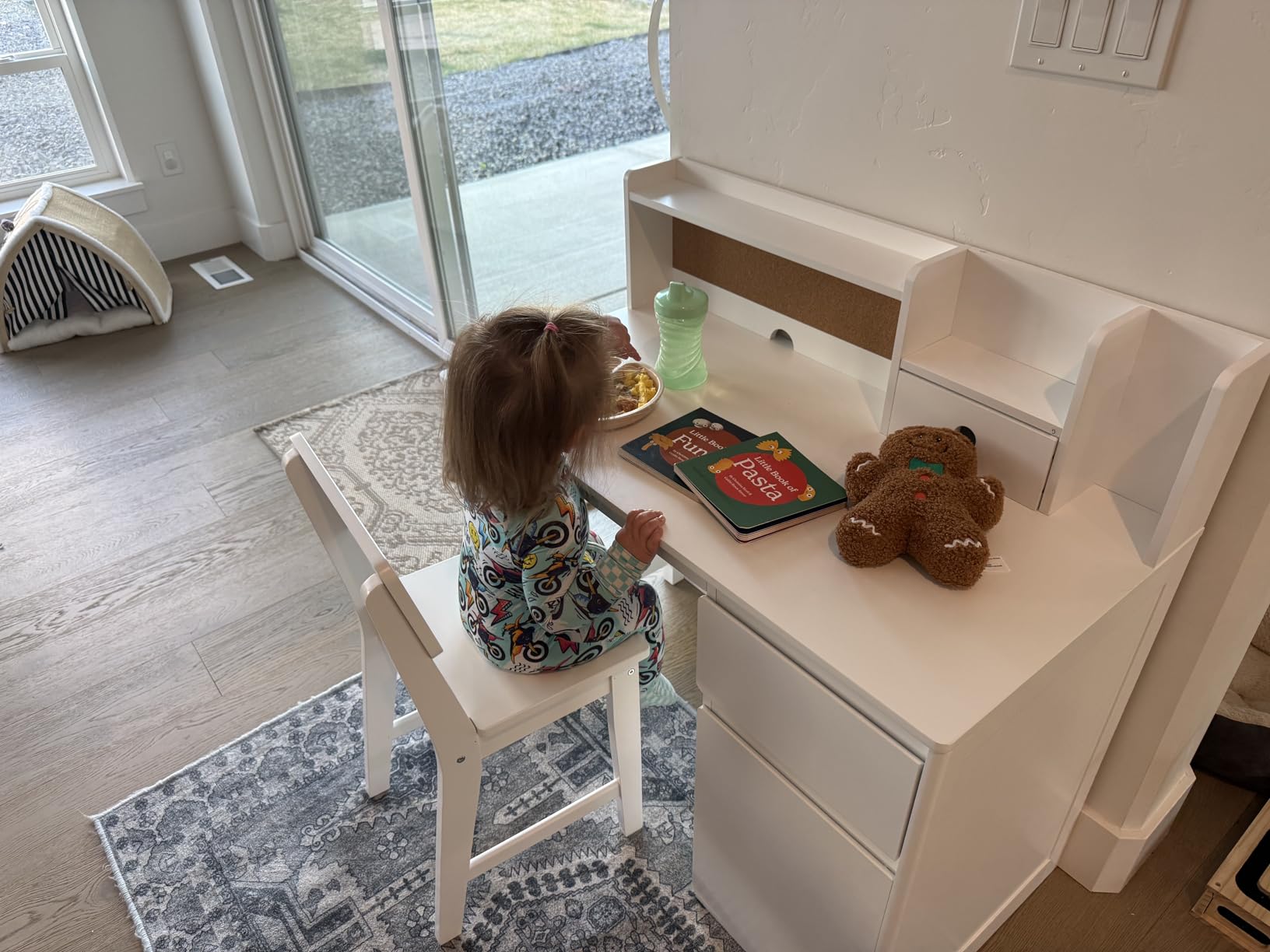 UTEX Wooden Kids Desk and Chair Set with Hutch and Storage for Ages 3-12 | Kids Study Table with Cork Bulletin Board, Multi-Zone Storage, Water-based Paint Finish for Kids Room, Study Room customer photo 2