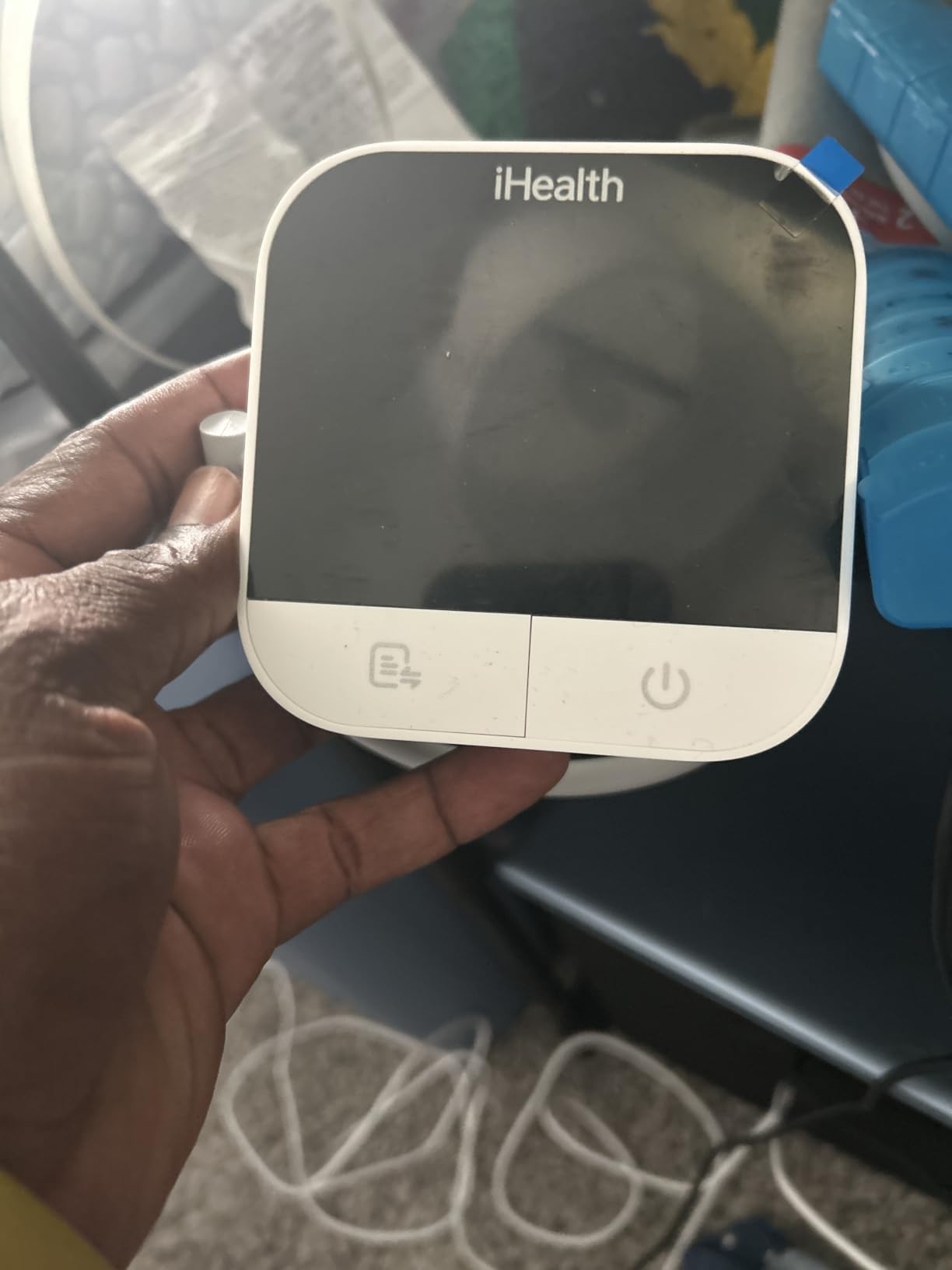 iHealth Track Pro Upper Arm Blood Pressure Monitor for Home Use | App sync, Full-view LED Screen, 8.7-16.5 in Adjustable Cuff for Large Adults Arm, Body and Cuff Detection customer photo 2