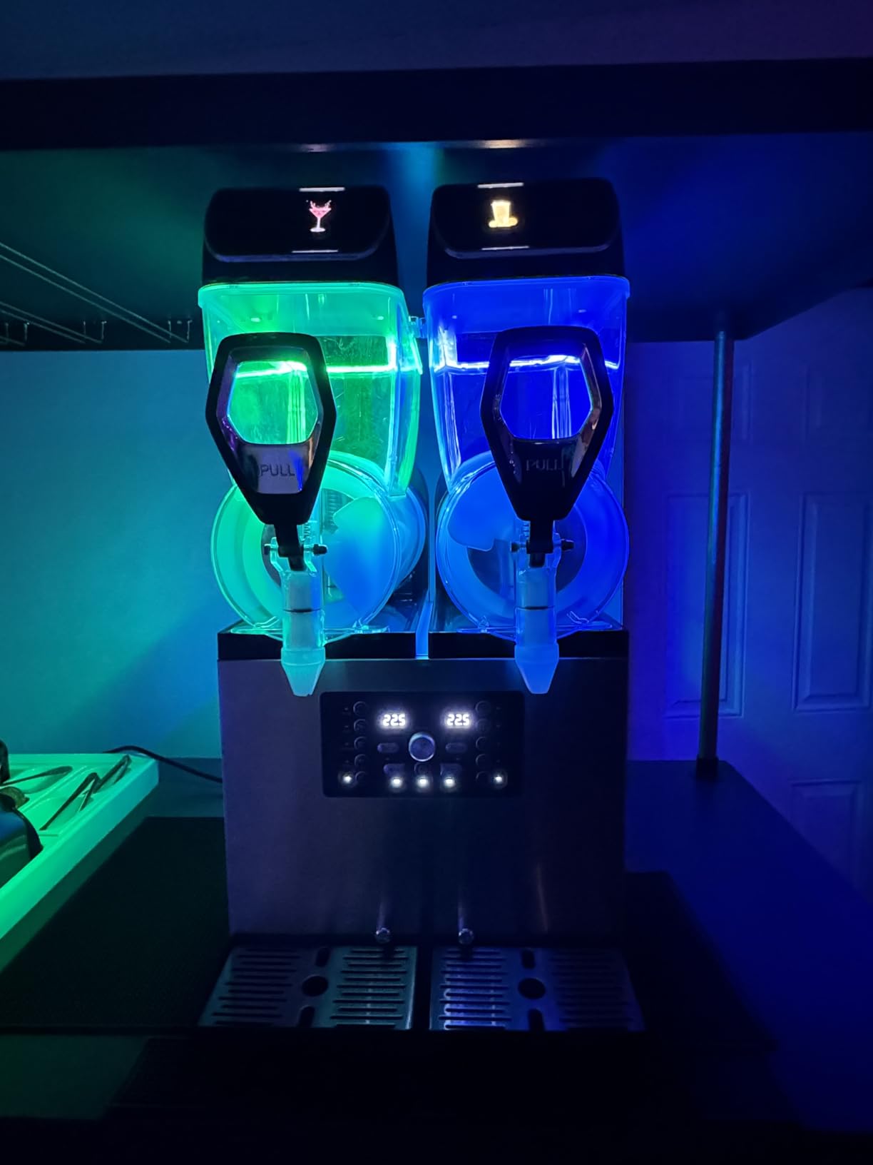 Commercial Slushy Machine, 8Gal/30L Stainless Steel Margarita Smoothie Frozen Drink Machine customer photo 2