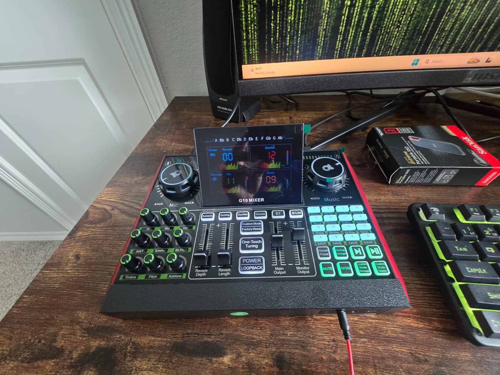 TENLAMP G10 Creator Audio Mixer Bundle with Microphone for Streaming customer photo 1