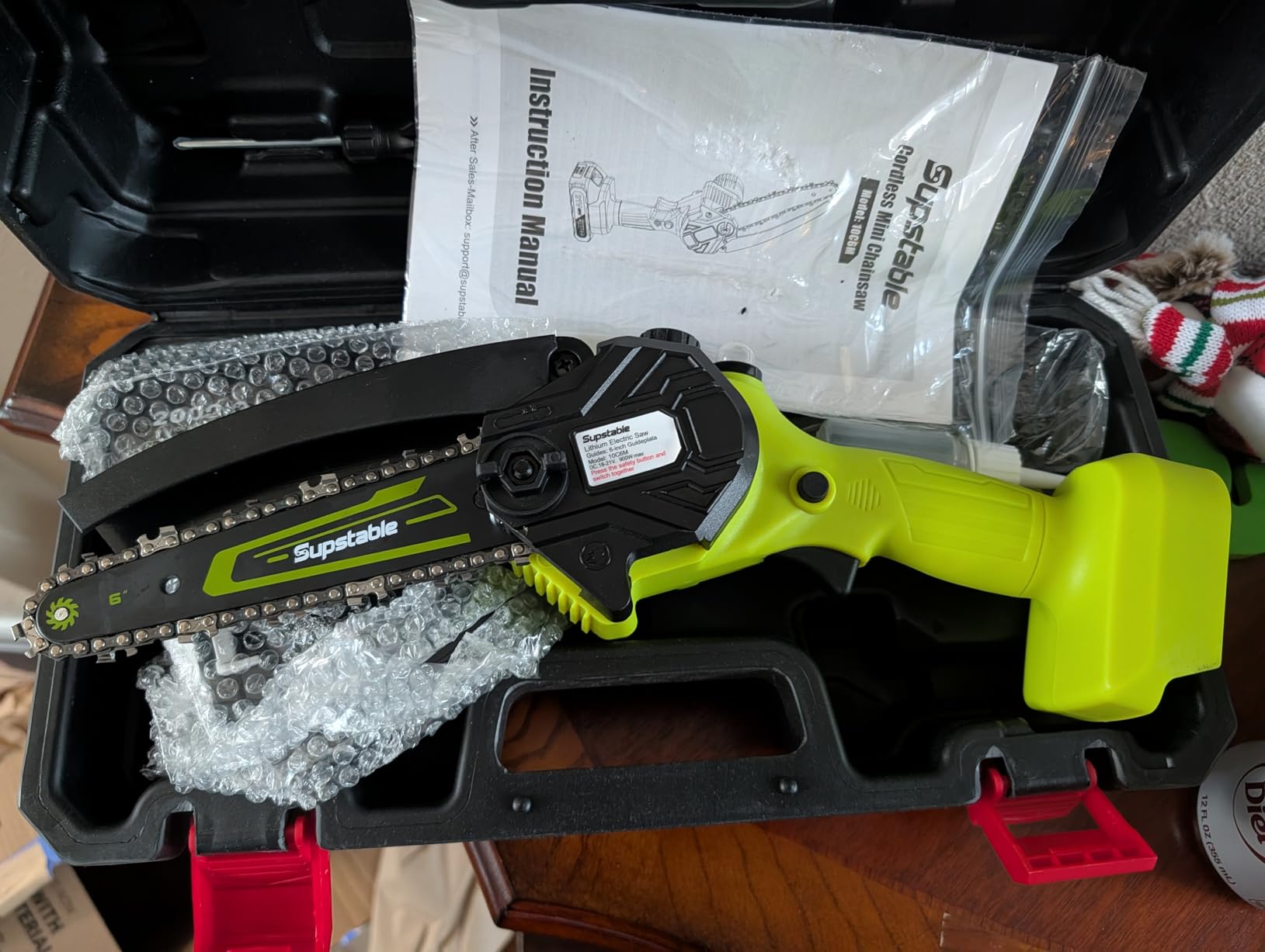 Mini Chainsaw Cordless, 8 Inch & 6 Inch Electric Chainsaw Battery Powered, 1000W Brushless Handheld Power Chain Saw with 2 Batteries, Small Tree Saw for Branch Trimming Wood Cutting customer photo 1