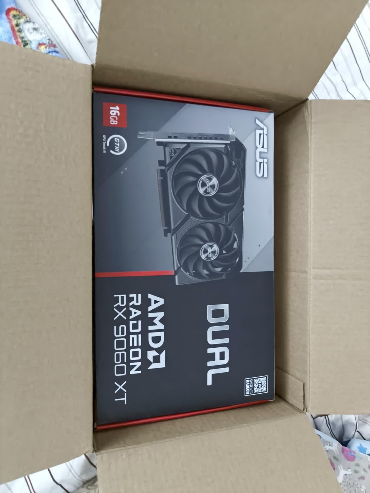 ASUS Dual Radeon RX 9060 XT 16GB GDDR6 Gaming Graphics Card | PCIe 5.0, HDMI 2.1b, DisplayPort 2.1a, 2.5-slot design, Axial-tech Fans, 0dB Technology customer photo 1