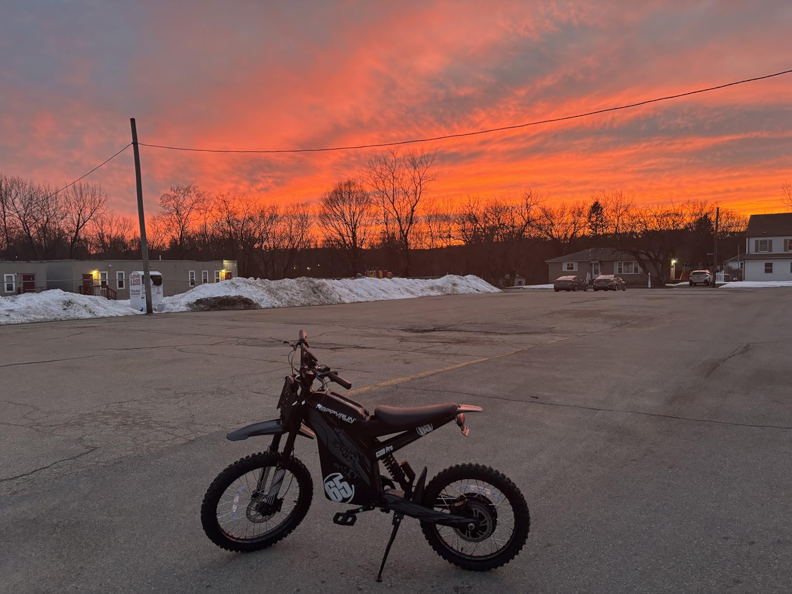 HAPPYRUN G300 Pro Electric Dirt Bike for Adults, 72V 30Ah Battery, 6500W Motor, 50 MPH Speed, 70 Mile Range, 350 Lbs Load Capacity, Hydraulic Brakes customer photo 2