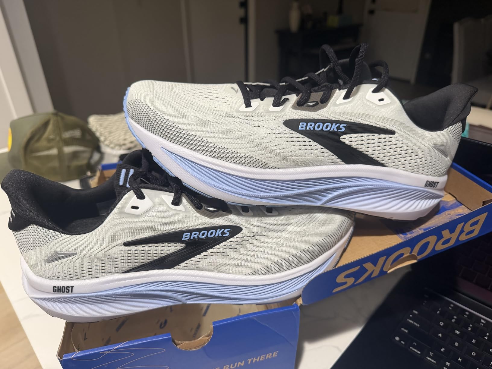 Brooks Men's Ghost 18 Running Shoe customer photo 1