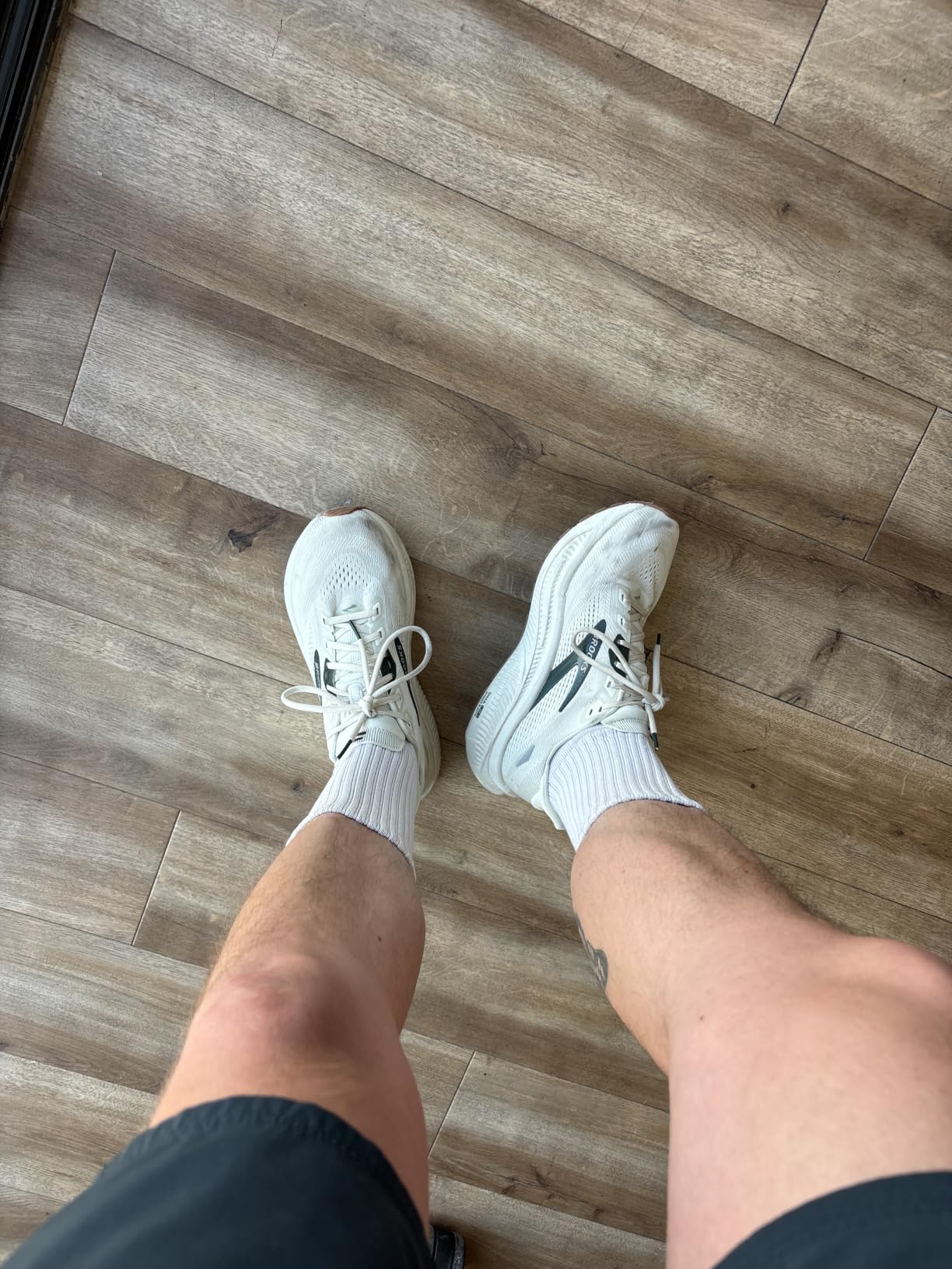 Brooks Men's Ghost 18 Running Shoe customer photo 2
