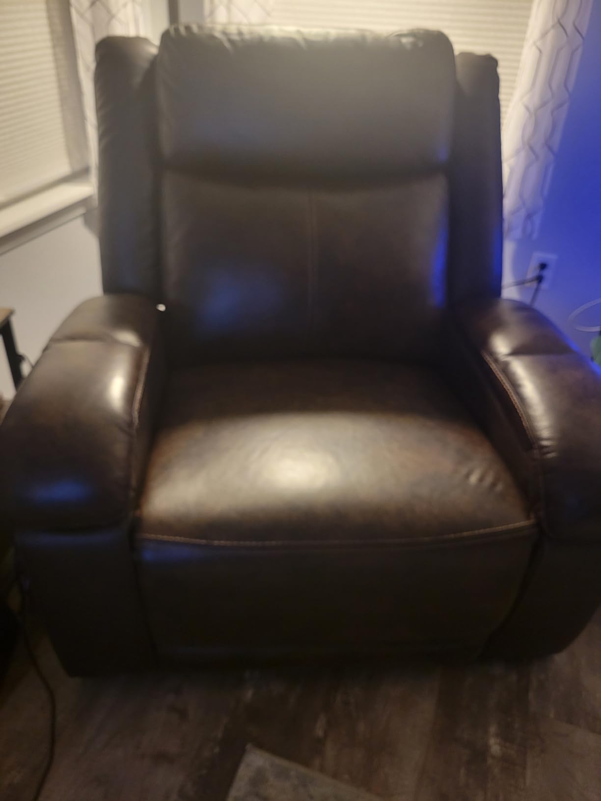 Watson & Whitely Oversized Genuine Leather Power Recliner Chair, Dark Brown | Wall Hugger Recliner for Big and Tall, Power Headrest, Charging Ports, Extra-Large Reclining Sofa for Living Rooms customer photo 1