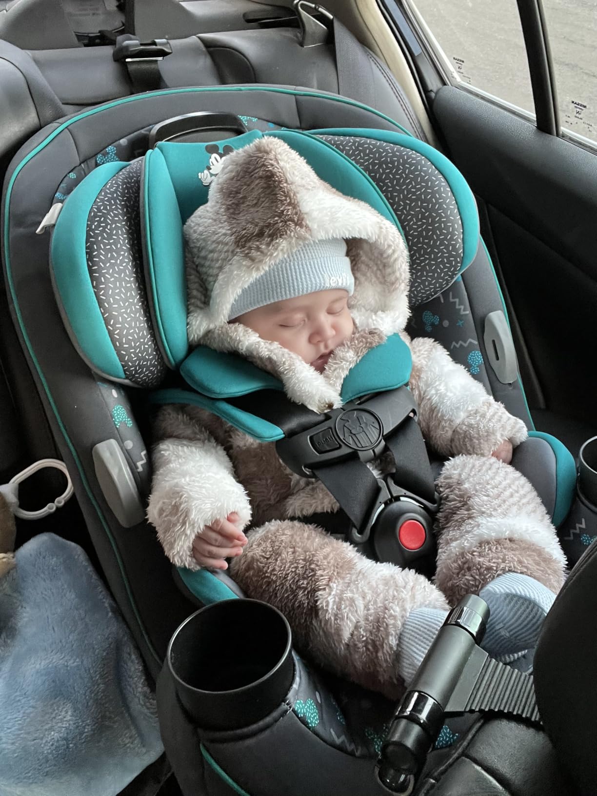 Disney Baby Grow and Go All-in-One Convertible Car Seat, Infant to Toddler Carseat, Mickey Sprinkle customer photo 2