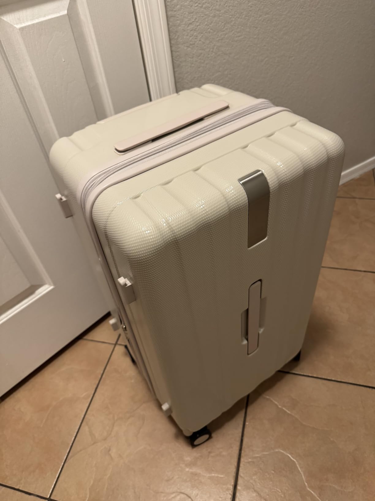 29 Inch Plus Expandable Luggage Large Suitcases with Wheels, Checked Luggage Hard Shell Suitcases, PC Trunk Luggage Extra Large Suitcase with Lock (Ivory White) customer photo 1