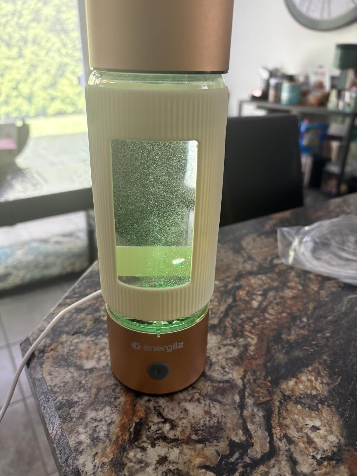 Hydrogen Water Bottle | 16.2 oz (480 ml) Hydrogen Water Generator | 6000 PPB Hydrogenator Machine | SPE/PEM Ionizer Generator (Silver) customer photo 1