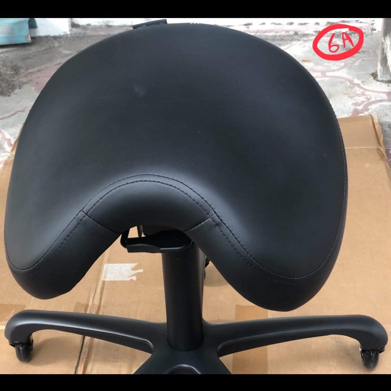 Ergonomic Saddle Chair, Adjustable Rolling Stool with Forward Tilt | Memory Foam Seat · Aluminum Base · Forward Tilt · 400 lb Capacity · Dental, Salon & Clinic Use customer photo 1