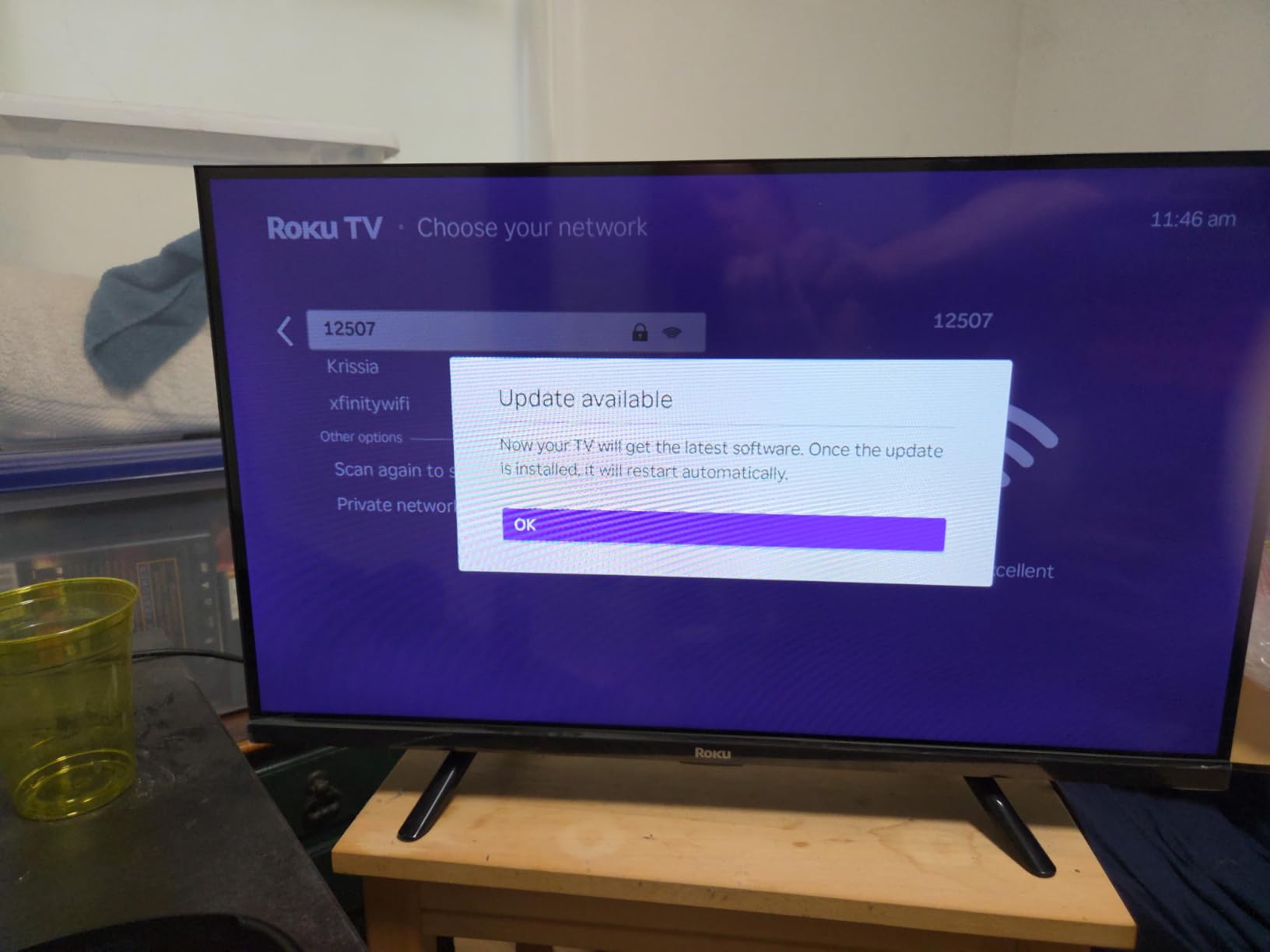 Roku 32-Inch Select Series Smart TV 2026-1080p Full HD TV - RokuTV | Flat Screen LED Television with Voice Remote, Wi-Fi & Bluetooth Headphone Mode customer photo 1