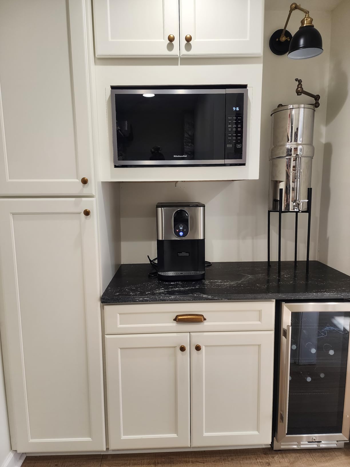 Feelfunn 24 Inch Beverage Refrigerator Under Counter,180 Cans,Silver customer photo 2