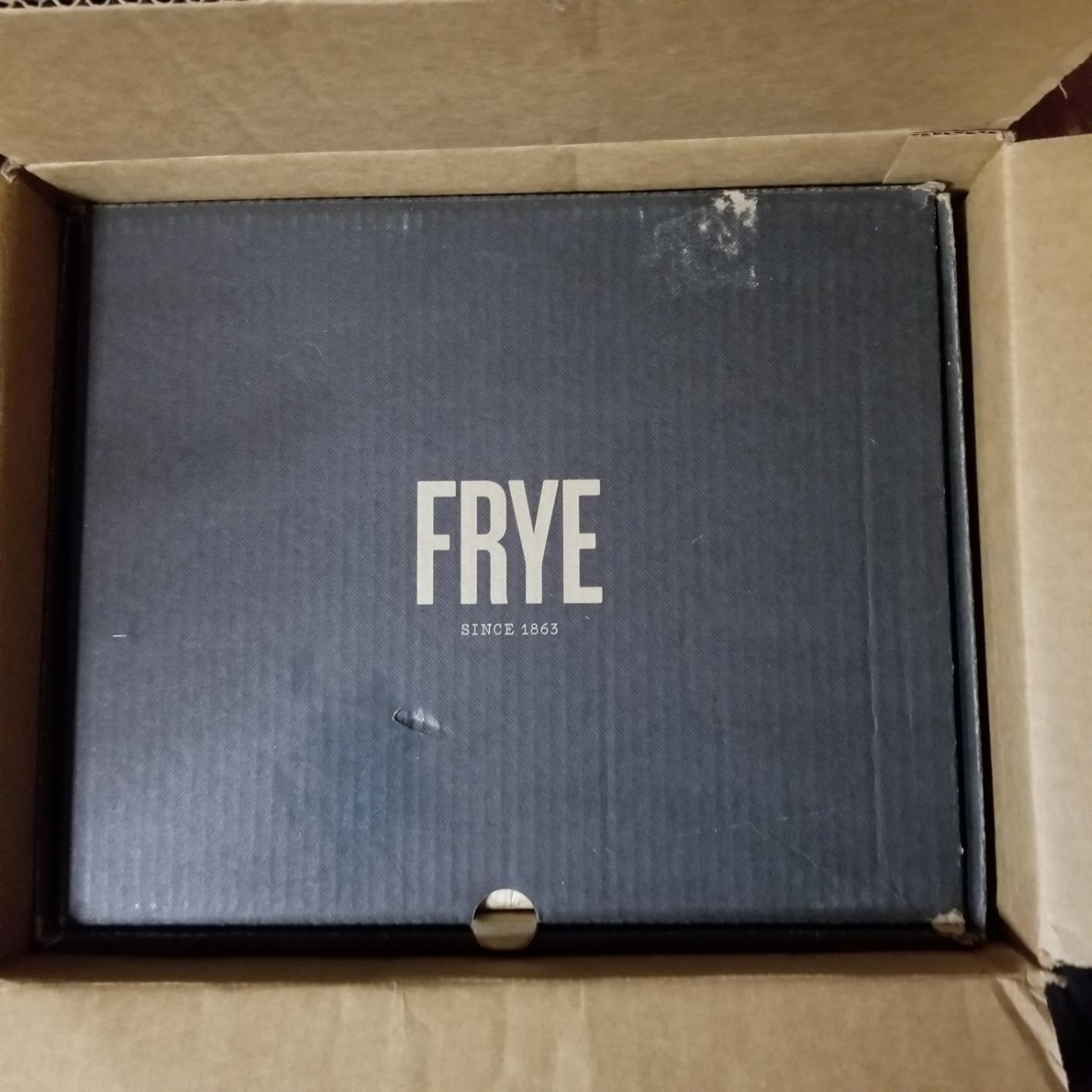 Frye 6 3⁄4