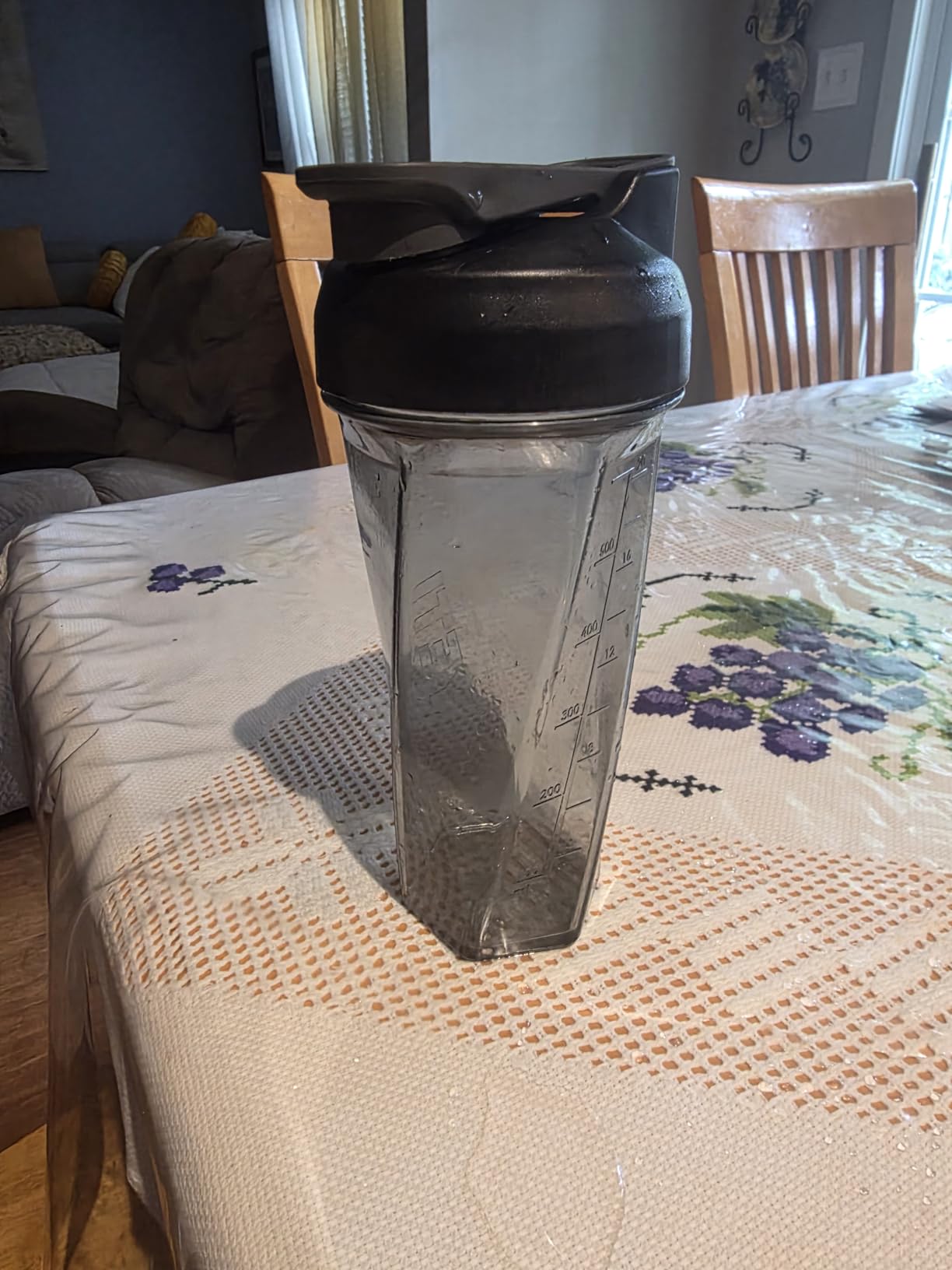 YETI Yonder Helimix Vortex Blender Shaker Bottle Holds up to 27oz | No Blending Ball or Whisk | USA Made | Portable Pre Workout Whey Protein Drink Shaker Cup | Dishwasher Safe, Charcoal customer photo 2