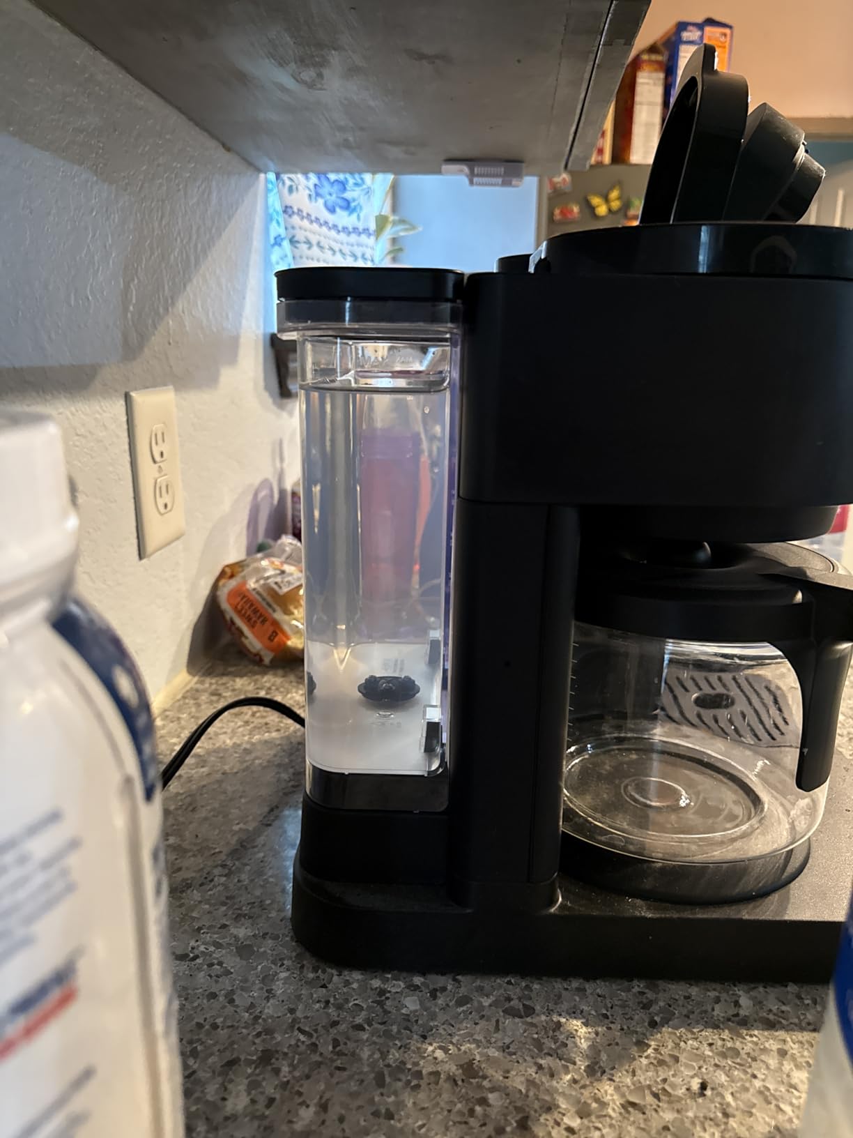 GW Pro Daily Water Factory™ Atmospheric Water Generator, 10L/Day customer photo 1
