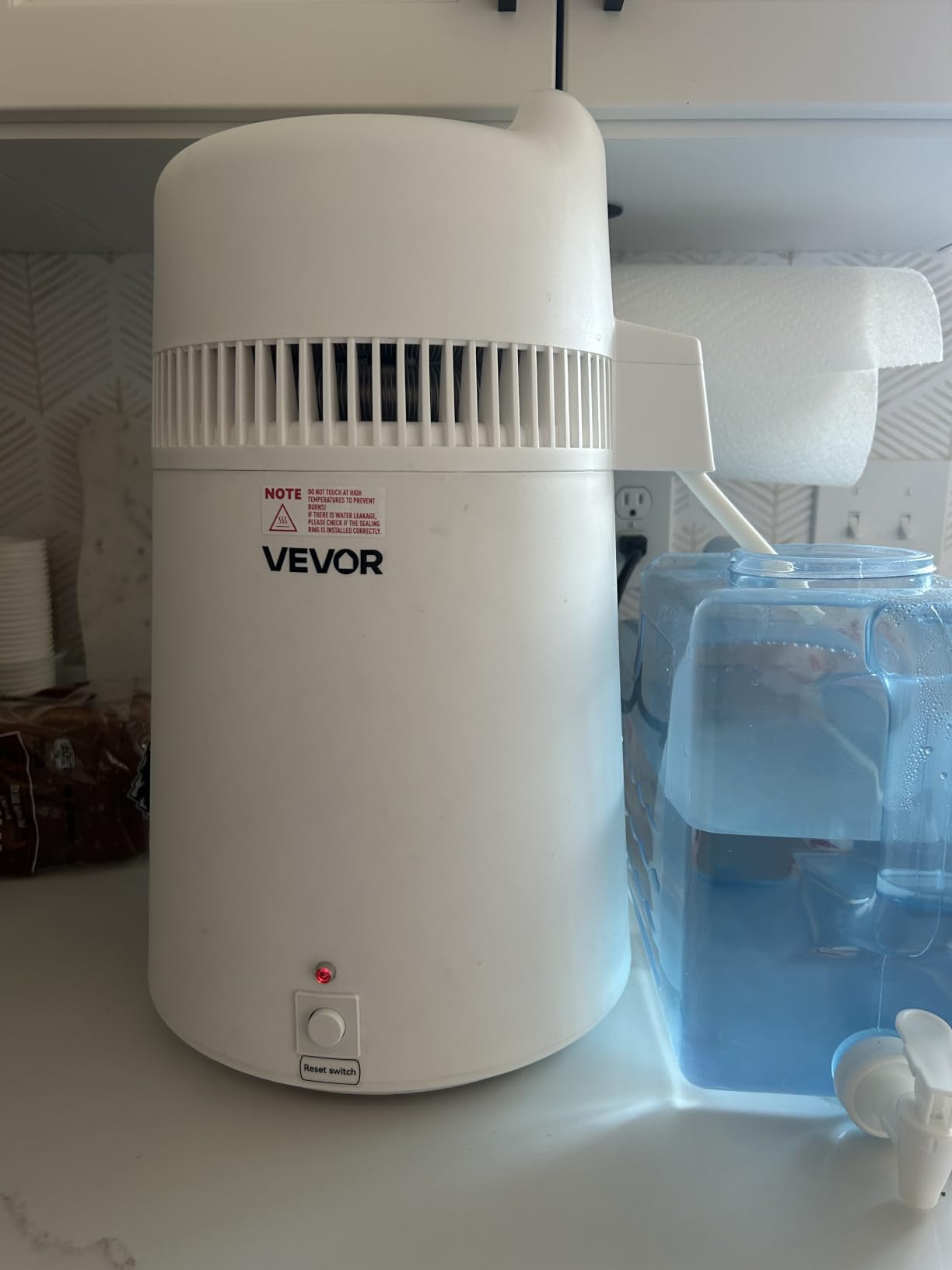 VEVOR Water Distiller, 4L/1.1 Gallon Pure Water Purifier for Home Countertop, 750W, Stainless Steel Interior customer photo 1