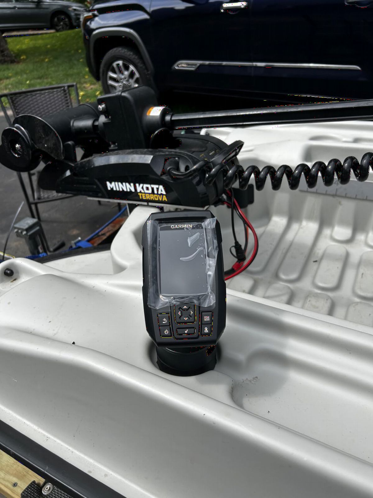 Pelican - Bass Raider 10E Angler Fishing Boat customer photo 2