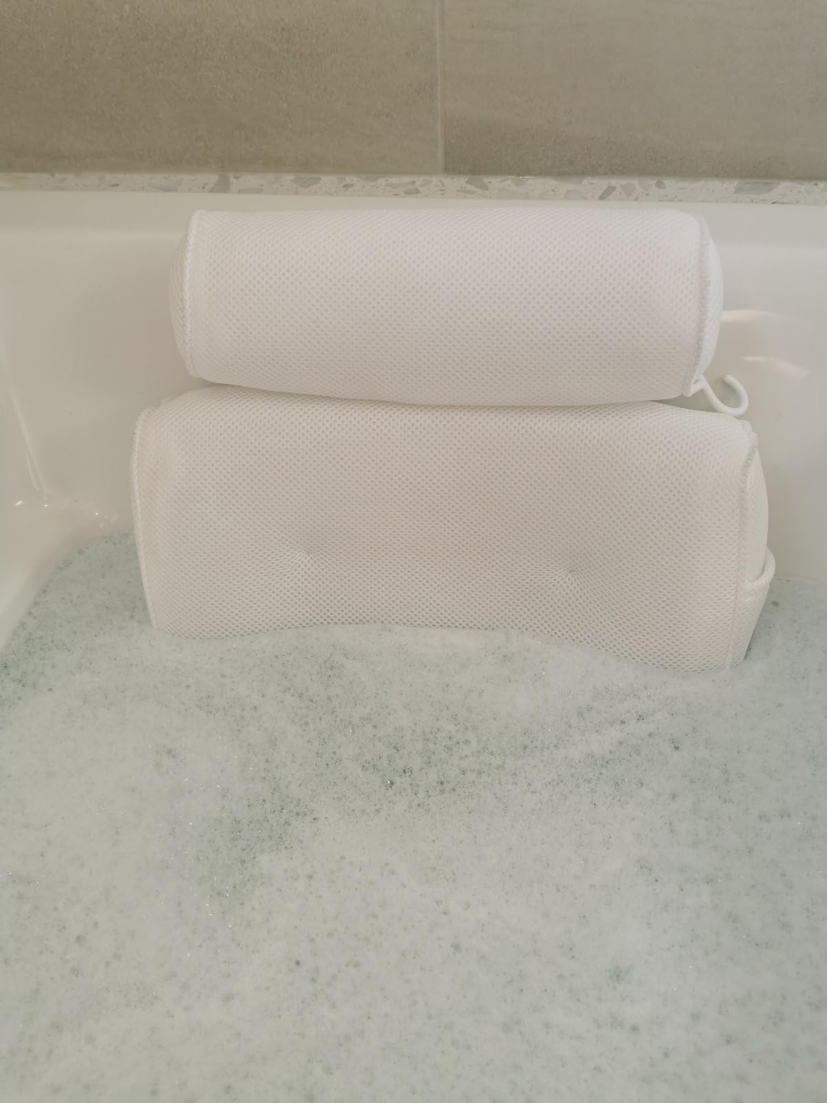 Everlasting Comfort Luxury Bath Pillow for Tub - Quick-Dry 4D Mesh - Gray | Head/Neck/Back Support, Non-Slip Suction Cups, Machine Washable, Drying Hook, Bath/Spa/Jacuzzi Essentials customer photo 2