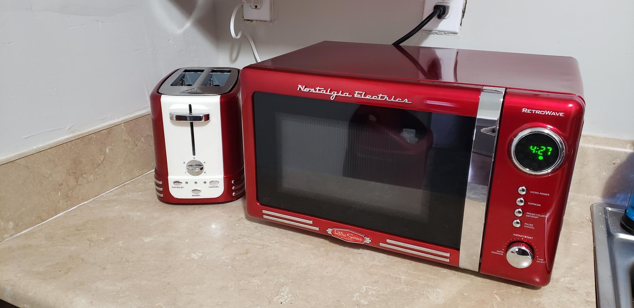 Nostalgia Slim 2-Slice Toaster - Wide Slot - Space-Saving Design - Adjustable Browning Dial - 10-inch Long Slot Fits 2 Slices of Bread or Bagel Halves - Drop-down Crumb Tray - Sage customer photo 2