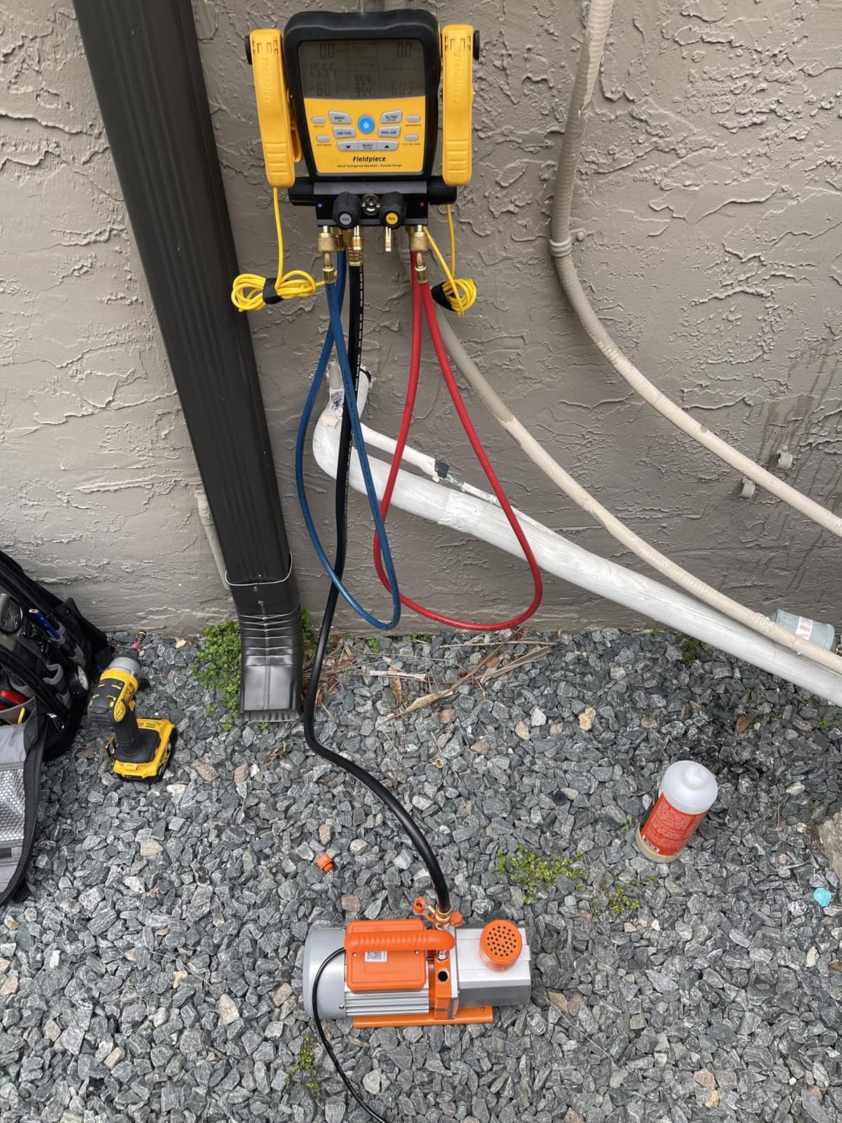 VEVOR Vacuum Pump, 7 CFM 3/4 HP, HVAC Two Stage Rotary Vane AC Vacuum Pump, for R134a R22 R410a R1234YF R32 customer photo 2