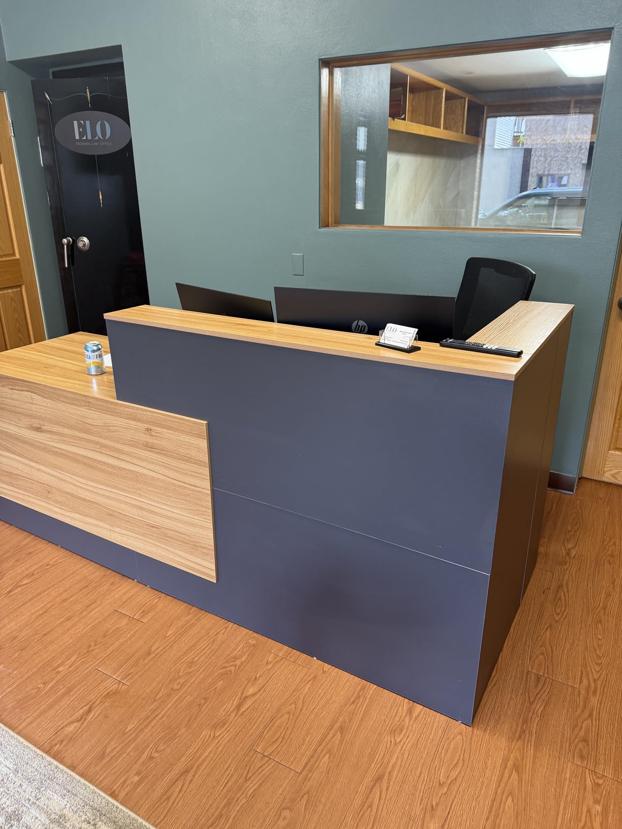 L-Shaped Reception Desk with Lockable Drawers, Adjustable File Cabinet & Keyboard Tray, Modern Front Counter for Office, Salon, or Lobby (Left-L Walnut/Slate Gray, 70.9''L x 23.6''W x 41.3''H) customer photo 1