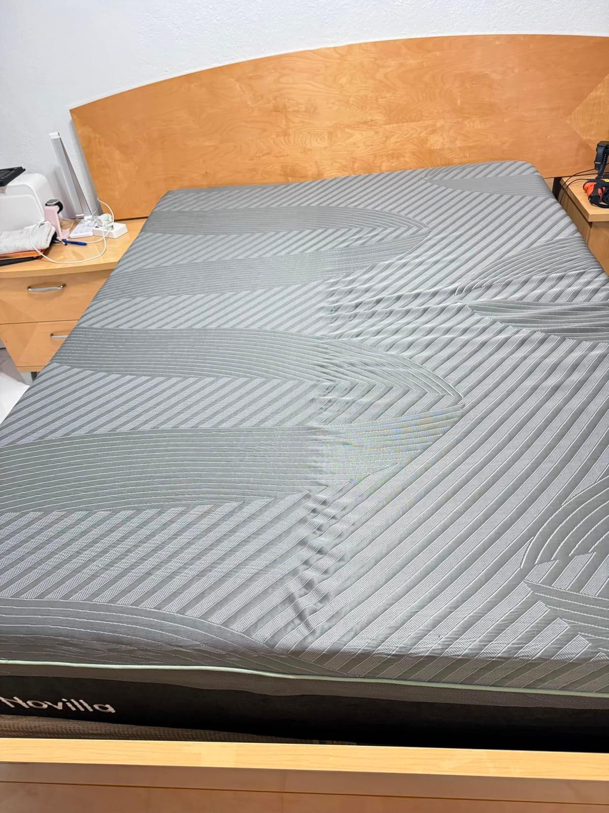 AiryFlow Queen Mattress 14 Inch, Gel Memory Foam Mattress Queen | for Cool Night & Spinal Alignment, Pressure Relief & Motion Isolation, Green Tea-Infused, CertiPUR-US Certified, Medium Firm customer photo 1