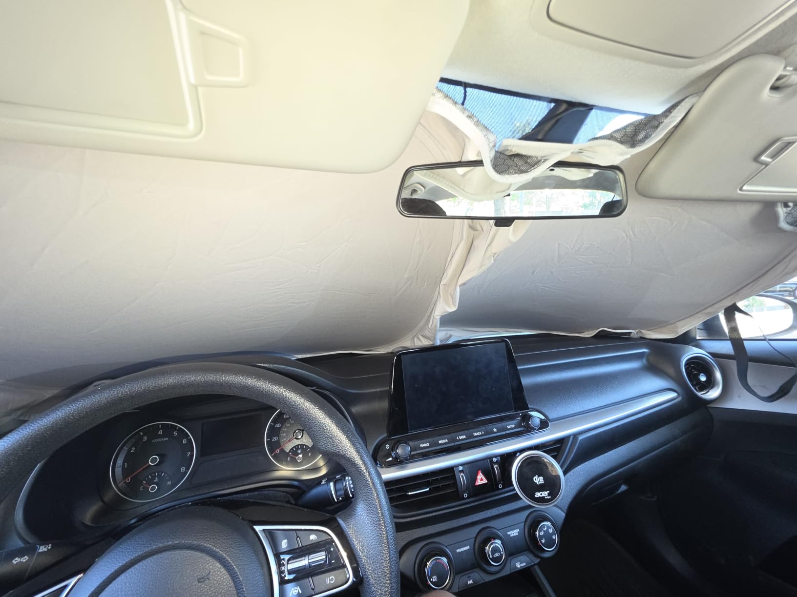 helloleiboo Graphene Windshield Sun Shade for SUVs and Most Mid-Size Sedans, 99% UV Blocking, Dual-Layer Honeycomb Heat Shield, Keeps Interior Cooler, Foldable customer photo 2