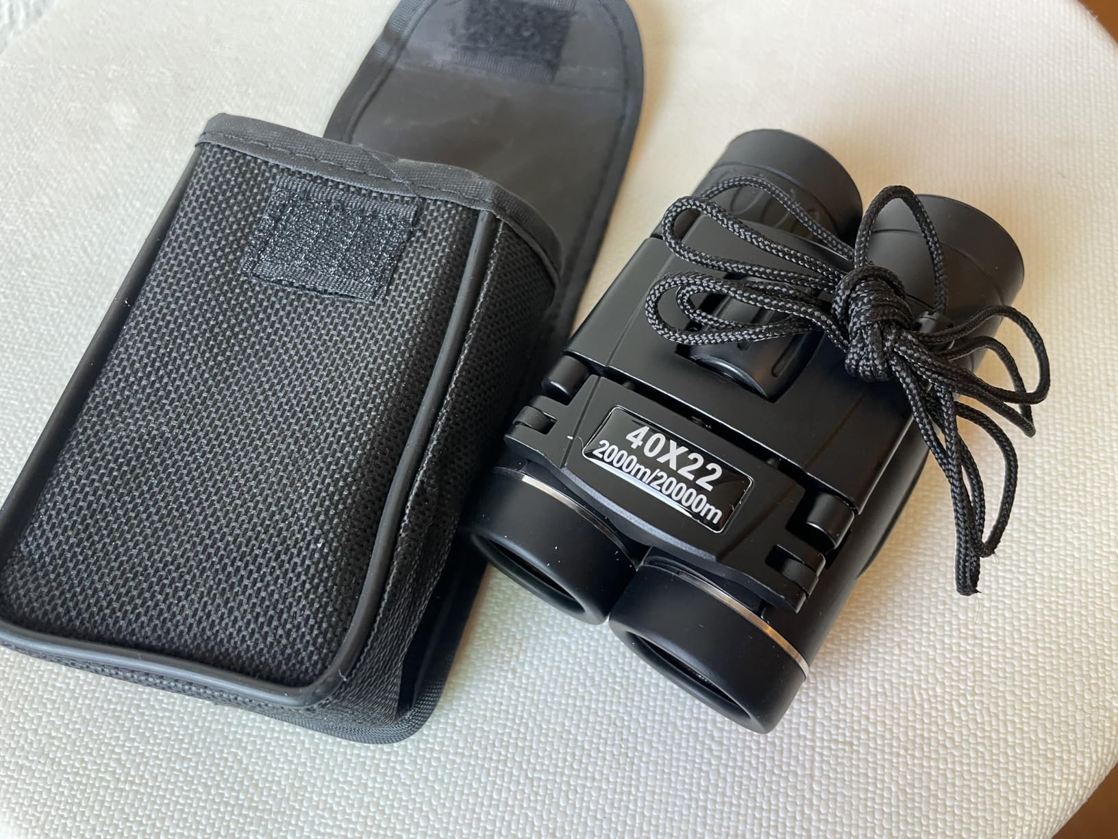 2-in-1 Digital Binoculars with Camera, 2.4 Inch LCD Screen 8X Digital Zoom | 8X Digital Zoom 40MP Camera 2.5K Videos Ideal for Concerts, Bird Watching, and Outdoor Adventures with 32GB SD Card customer photo 1