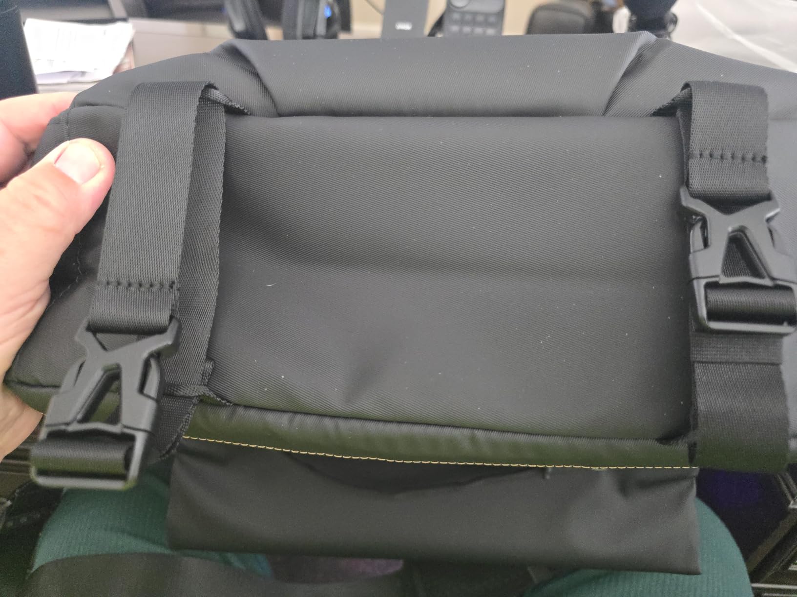 K&F CONCEPT Camera Sling Bag, 15L with 13 inch Laptop Compartment customer photo 1
