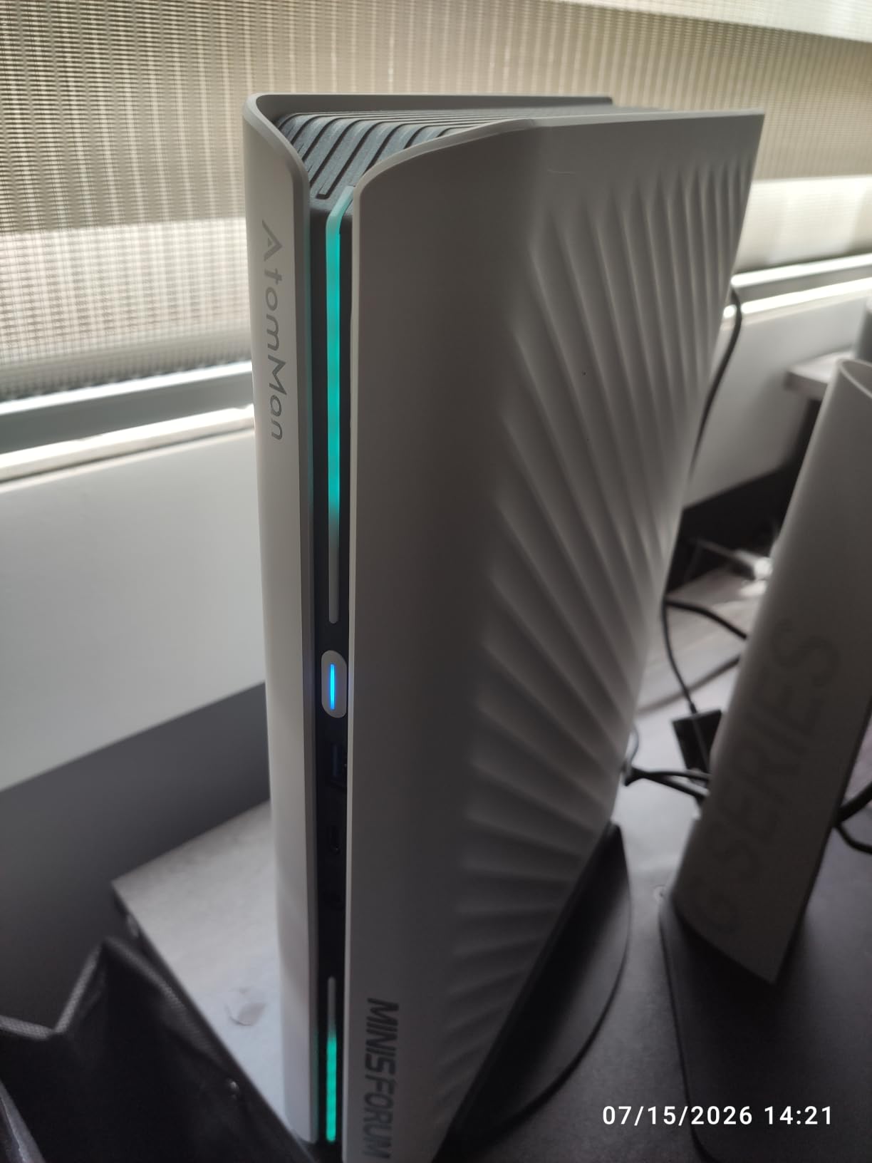 MINISFORUM G1 Pro Mini PC AMD Ryzen 9 8945HX (16C/32T, up to 5.4GHz) 32GB DDR5 1TB PCIe4.0 SSD Desktop Computer, RTX 5060 Graphics Gaming PC, 5G LAN, WiFi7, BT5.4 customer photo 1