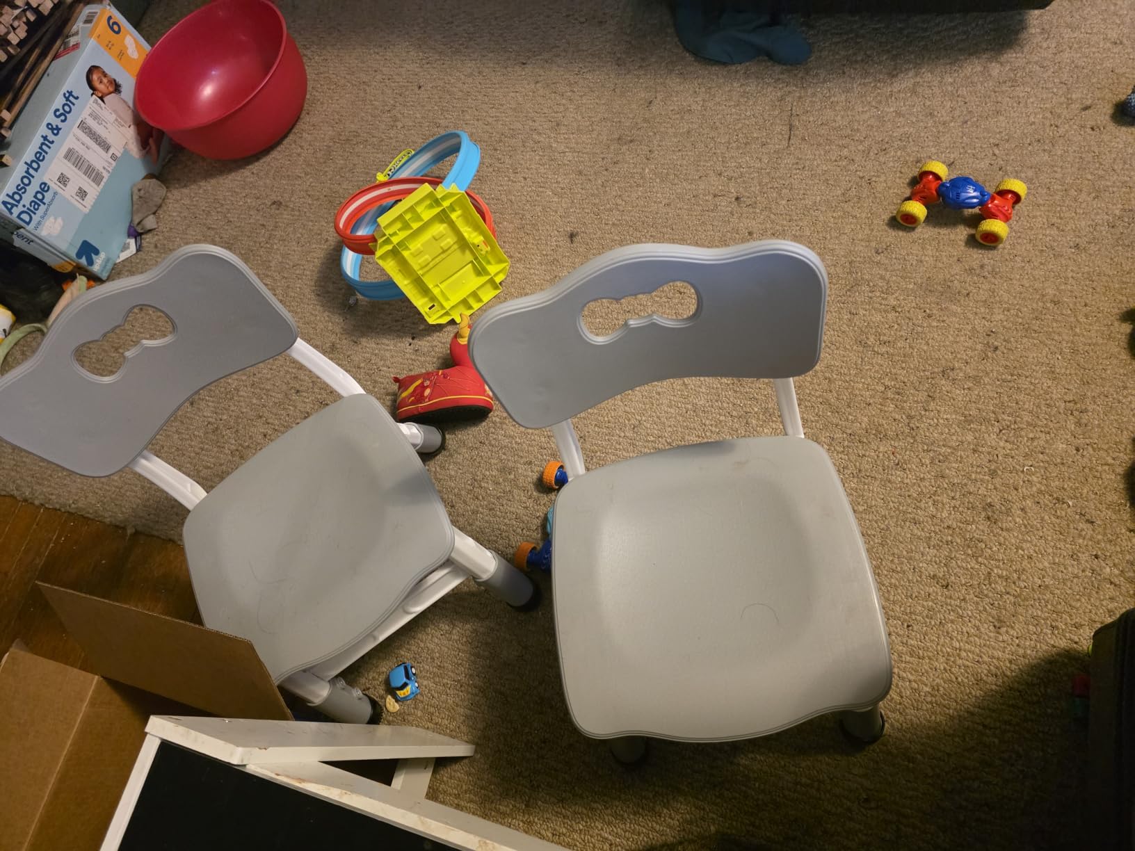 2-Pack Height-Adjustable Kids Plastic Chairs - Ergonomic Backrest, Non-Slip Feet, 82Kg Weight Capacity customer photo 1