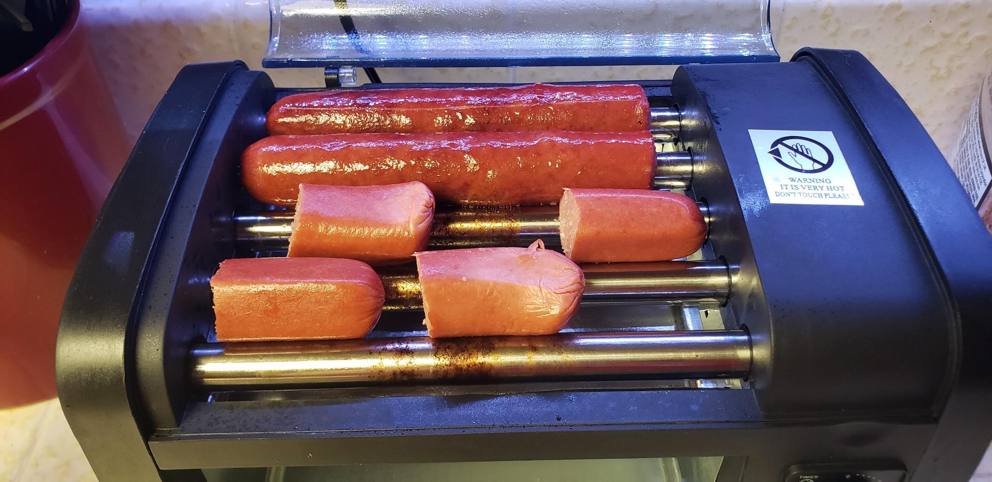 Elite Gourmet 8-Hot Dog Roller/Toaster Oven, 5 Rollers, Auto Shut-Off, Red | 30-Min Timer, Stainless Steel Rollers, 2 Warming Racks, Bun Warmer & Drip Pan - cooks brats, sausages & taquitos customer photo 1