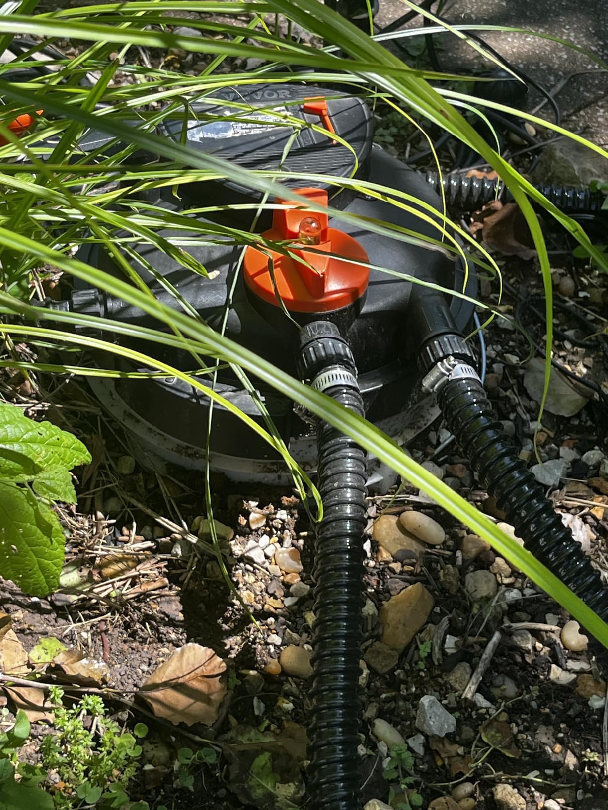 Three seconds 1840GPH Bio Pressure Pond Filter with 13W Cleaning Light | Various Ponds. Koi Pond Filter for Outdoor Ponds, Ornamental Pond up to 1600 Gallons or Fish Pond up to 800 Gallons customer photo 1