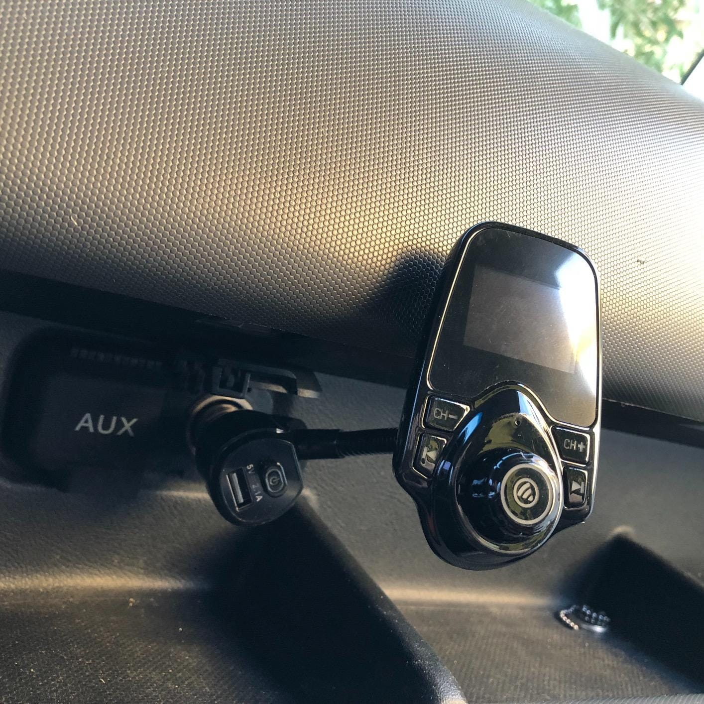 Nulaxy KM18 Plus 48W Bluetooth 5.4 Car Adapter, 1.44