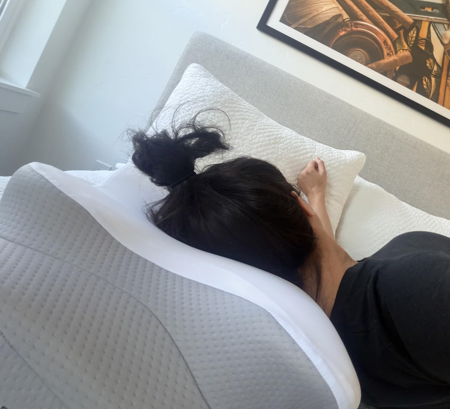Cervical Neck Pillow, Memory Foam Pillows for Neck and Shoulder Pain Relief, 2 Heights Ergonomic Pillow with Breathable Ice Silk Cover, Neck Support Pillow for Side Sleepers White customer photo 2