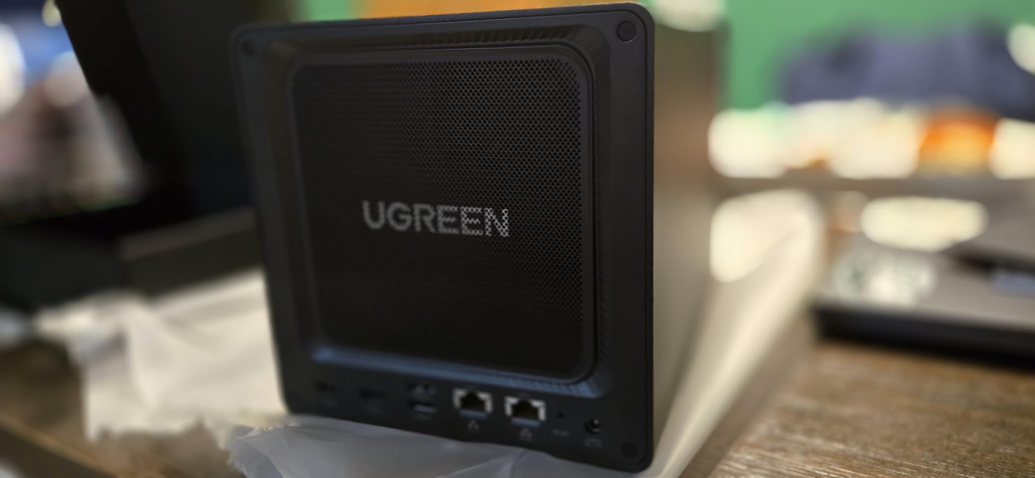 UGREEN NAS DXP4800 GT 4-Bay Desktop NAS, AMD R2514 CPU, 8GB DDR4 RAM | 2x 10GbE, 2X M.2 NVMe Slots, 4K HDMI Ideal for Smart Home Enthusiasts, Office Teams customer photo 1