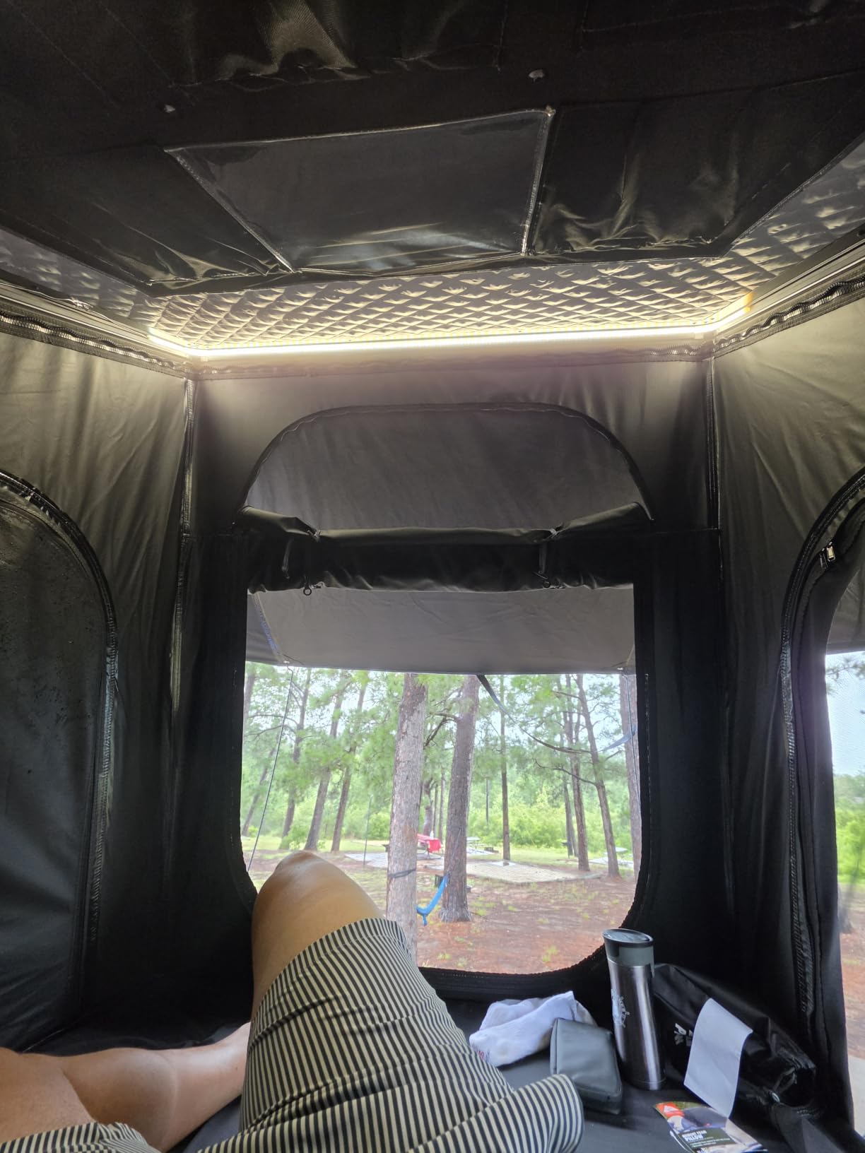 Rooftop Tent Hard Shell with Winter Thermal Layer, Pop Up Car Roof Top Tent | Aluminum Roof Tent Hardshell with Luggage Bar, LED Light Strip, Suitable for Jeep SUV Truck, 4 Season Camping for 2 Person customer photo 2