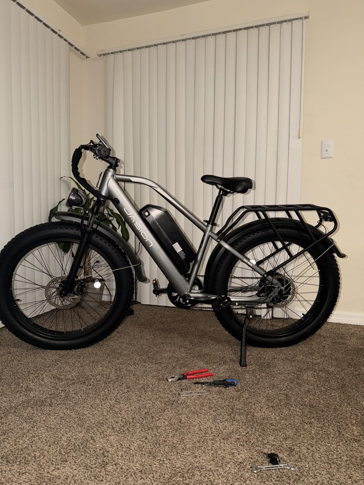 Jasion EB5 MAX Electric Bike for Adults 2000W Peak Motor, 48V 15Ah Battery | 720Wh Battery Electric Mountain Bike, 26'' x 4'' Fat Tire Ebike, 28+MPH Speed, Cruise Control, Fenders, Rear Rack customer photo 2