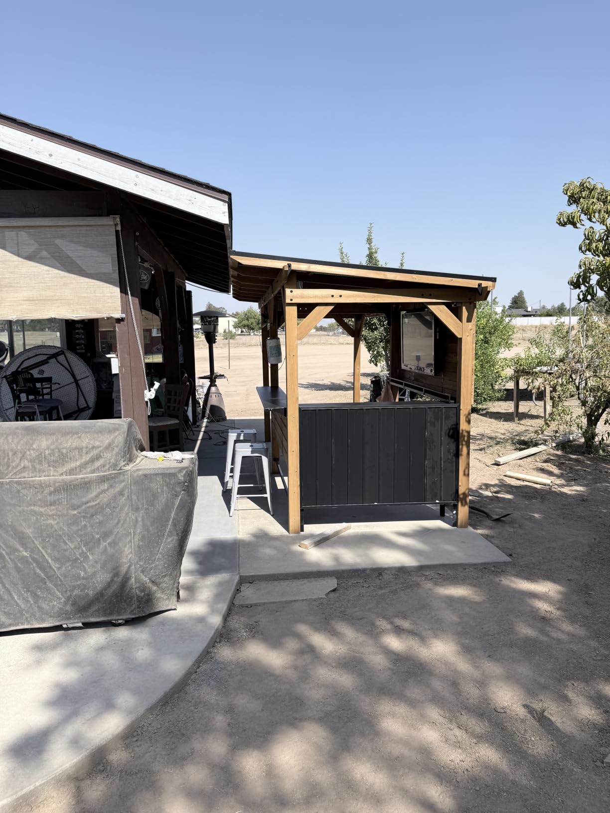 CHARMELEON Cedar Wood Entertainment Bar Center, 6 x 8 FT Wood Gazebo Bar Including Metal TV Mount & Serving Bar & Paper Towel Holder & Bottle Opener, Outdoor Grill Gazebo for Patio, Garden customer photo 1
