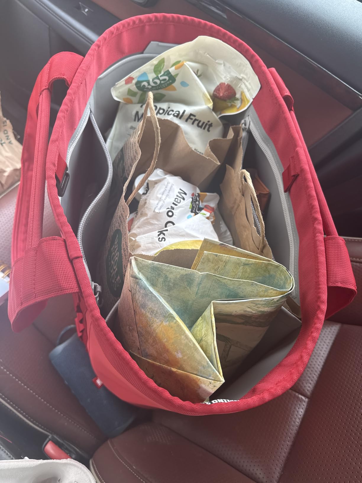 YETI Camino 35 Carryall with Internal Dividers, All-Purpose Utility, Boat and Beach Tote Bag, Durable, Waterproof customer photo 2