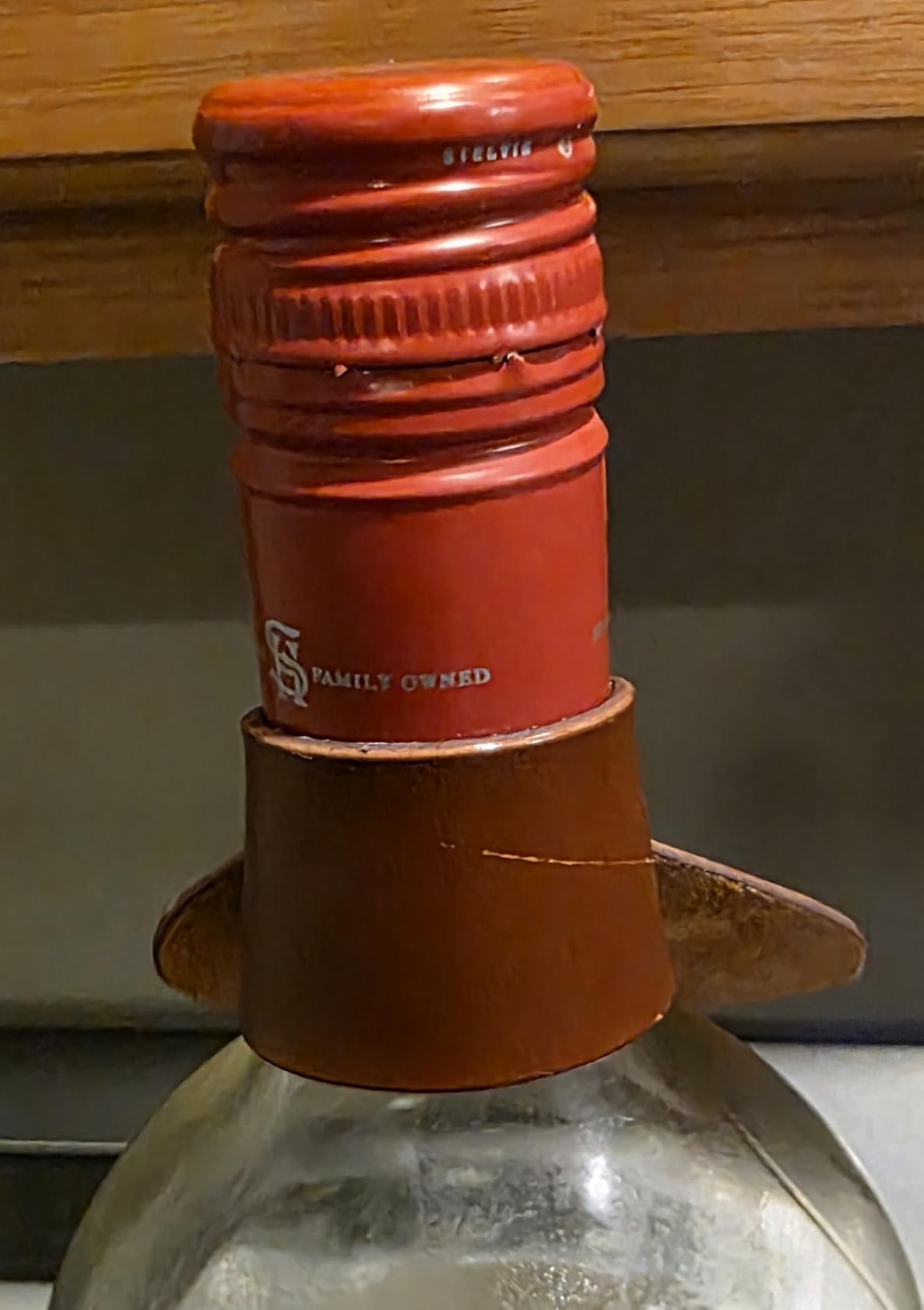 Wine Drip Catcher 2 Pack, Handmade Genuine Leather Bottle Collar, Reusable Drip Stopper Ring, No-Spill Wine Wrap, Sommelier Gift for Wine Lovers, Hostess and Housewarming, by Fixel customer photo 2