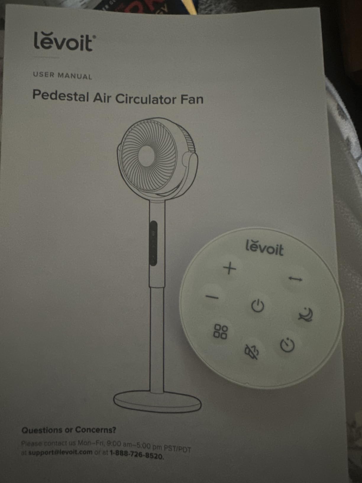 Levoit Standing Fan for Bedroom, 2-in-1 Pedestal & Tabletop Oscillating Fan | 20dB Quiet, Floor Fan with 90° Oscillation, 1024 CFM Airflow, DC Motor, 5 Speeds, 12H Timer, Remote, for Home, Room, White customer photo 1