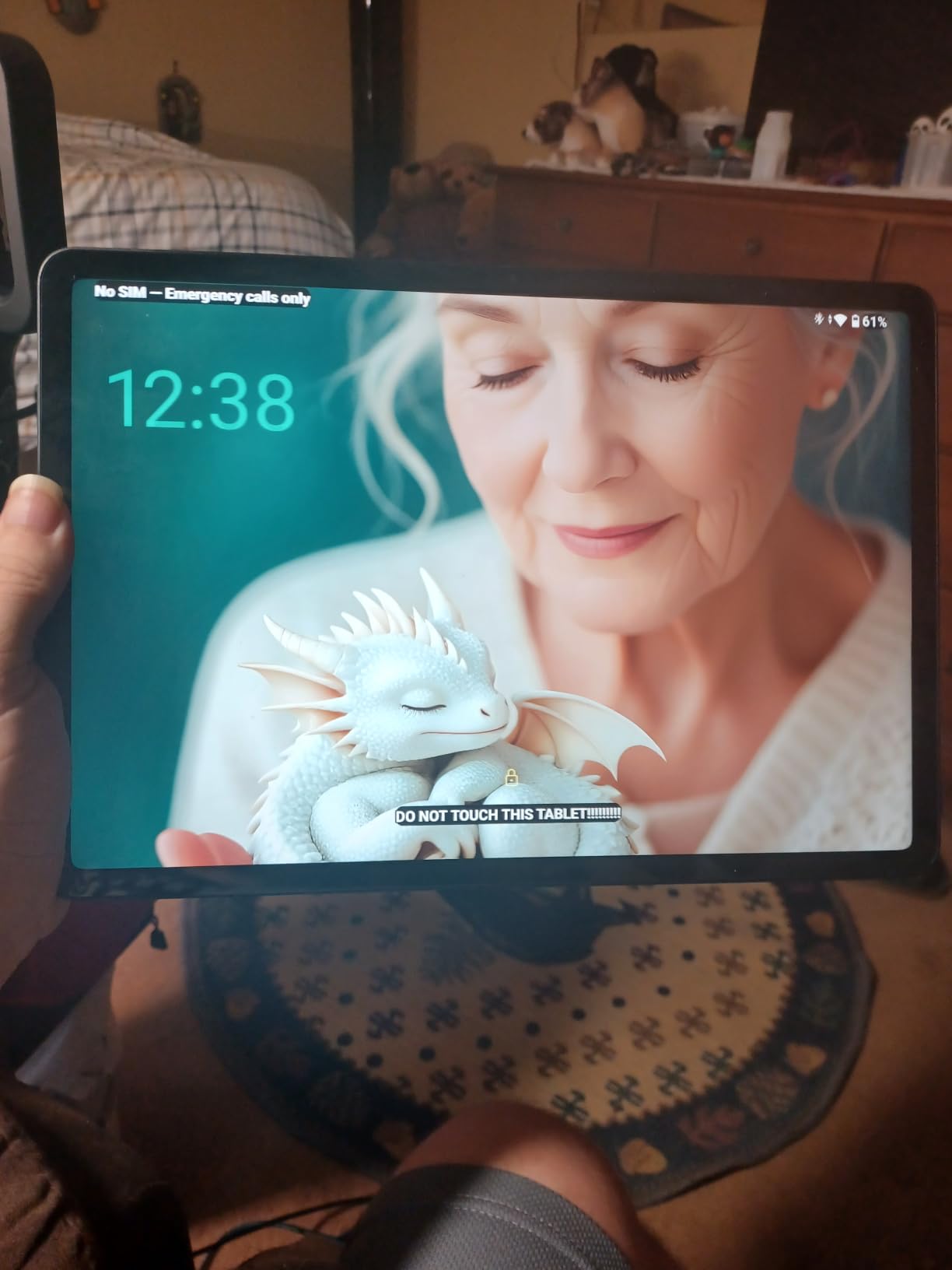 2026 Upgraded 12.2 inch Tablet, Android 16 Tablet with Keyboard, 2.5K QHD Display for High-Res Gaming/Art/Productivity, Up to 48GB+256GB+2TB TF,Octa-Core/10000mAh/Widevine L1/GMS/GPS/4-year Warranty customer photo 2