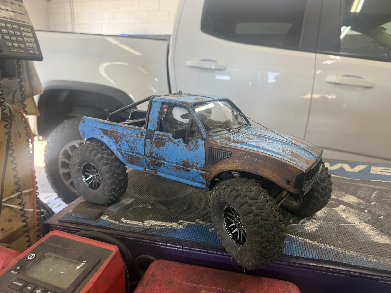 IR60 Hard Body with Interior & Bed Cage for 1/10 RC Crawler (Purple) customer photo 1