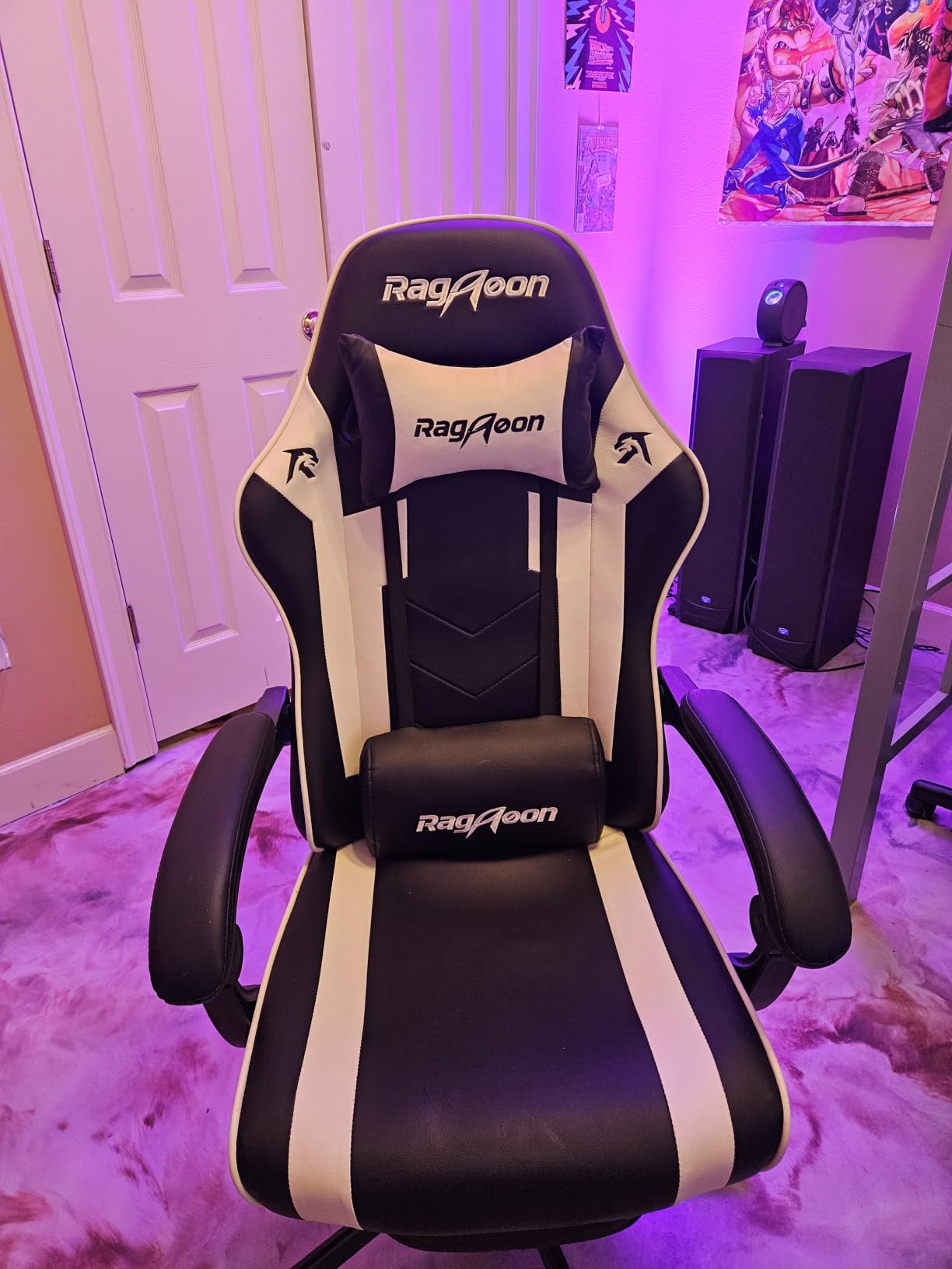 Gaming Chair for Adults Gamer Game Ergonomic PC Chair, 7-Point Support | Pocket Springs & Foam, 51cm Wide Seat, Sync Armrests, 90-135° Backrest, PU Leather, Black and White, 400lbs Load customer photo 2