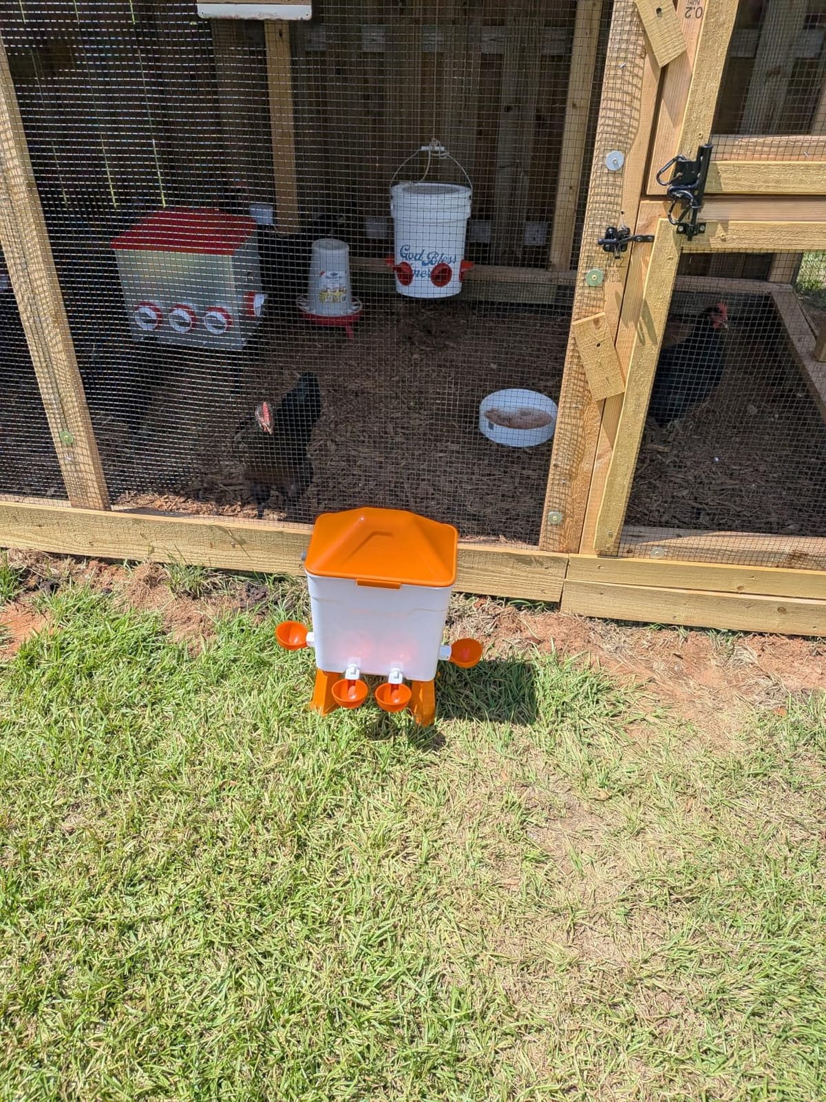 Lilyang Automatic Chicken Waterer 3 Gallon, Auto Water Refill | Auto Watering System with Float Valve, Connects Directly to 3/4