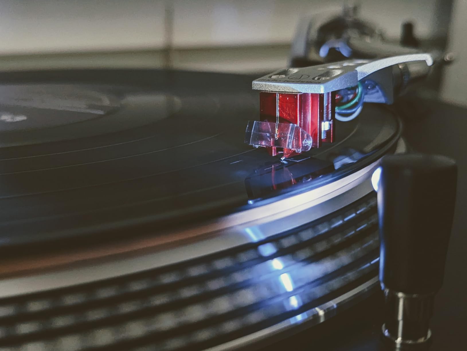 Denon DL-110 High Output Moving Coil Cartridge customer photo 2