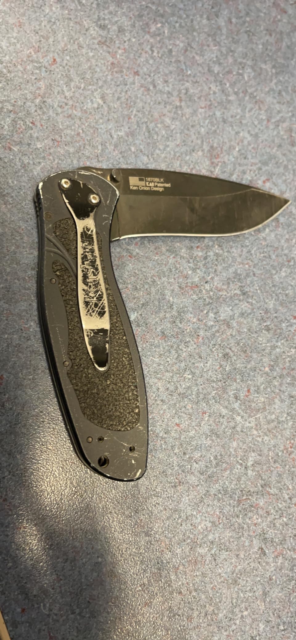 Kershaw Blur Pocket Knife, Black, 3.4 Inch Recurve Blade customer photo 2
