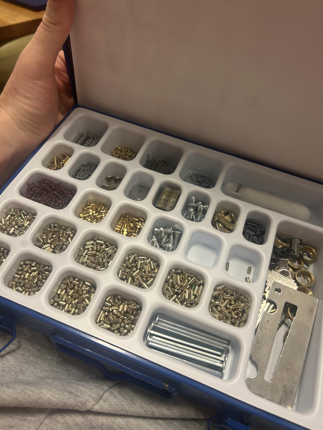 Schlage, Color 40-132 Retail Keying Kit with Seal-Tight Metal Box customer photo 2
