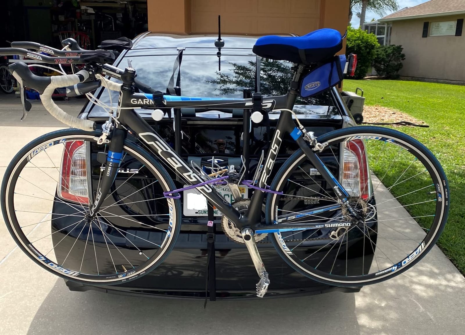 Allen Deluxe 3-Bike Trunk Mount Rack, Blk/ Silver customer photo 2